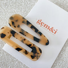 Load image into Gallery viewer, Tortoise Hair Clip Set
