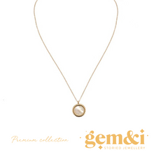Load image into Gallery viewer, Mother of Pearl Pendant Necklace - Gold