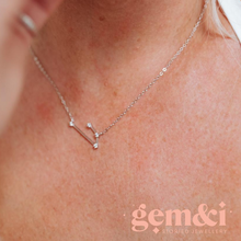 Load image into Gallery viewer, 925 Sterling Silver with Cubic Zirconias