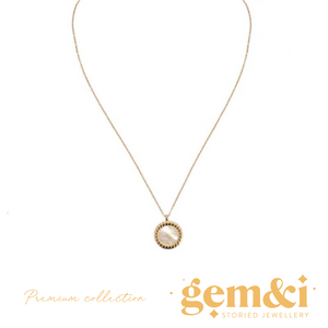 Mother of Pearl Pendant Necklace - Gold