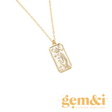 Load image into Gallery viewer, &#39;Reaching For The The Stars&#39; Pendant Necklace - Gold
